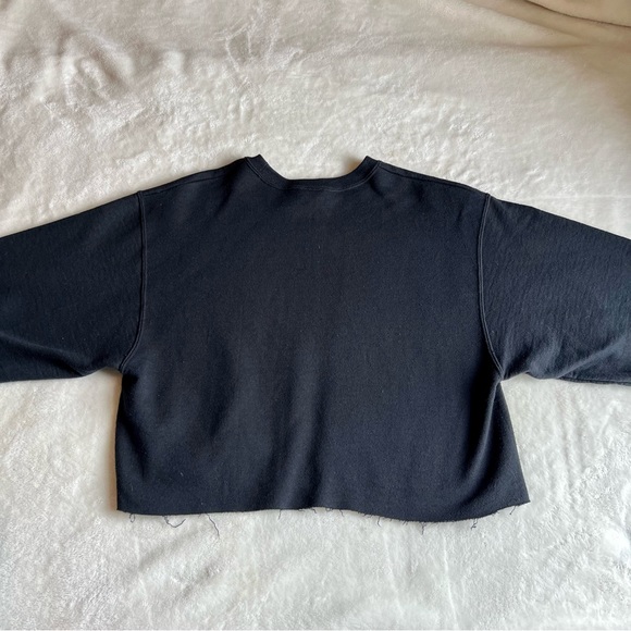 Miles Davis cropped crew neck, color black, size medium - Picture 2 of 2